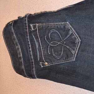 Express Brand Women's Black Skinny Jeans With Decorative Back Pockets-NWOT